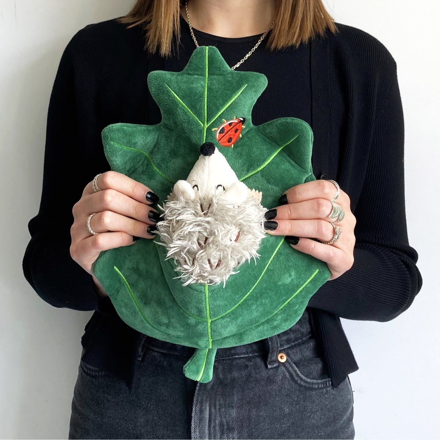 House of Diasaster-Secret Garden-Warmwaterkruik-Egel