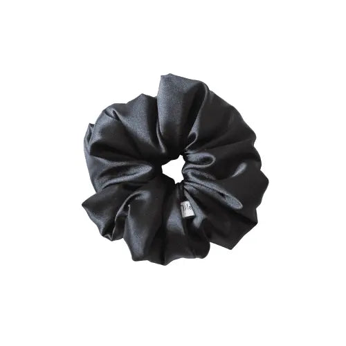 Scrunchie Satijn zwart HANDGEMAAKT