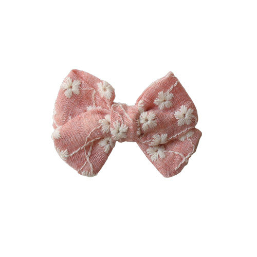 Kleine Geborduurde Roze Strik HANDGEMAAKT