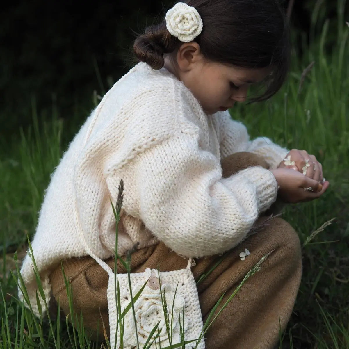 Gehaakte tas met bloem Wit