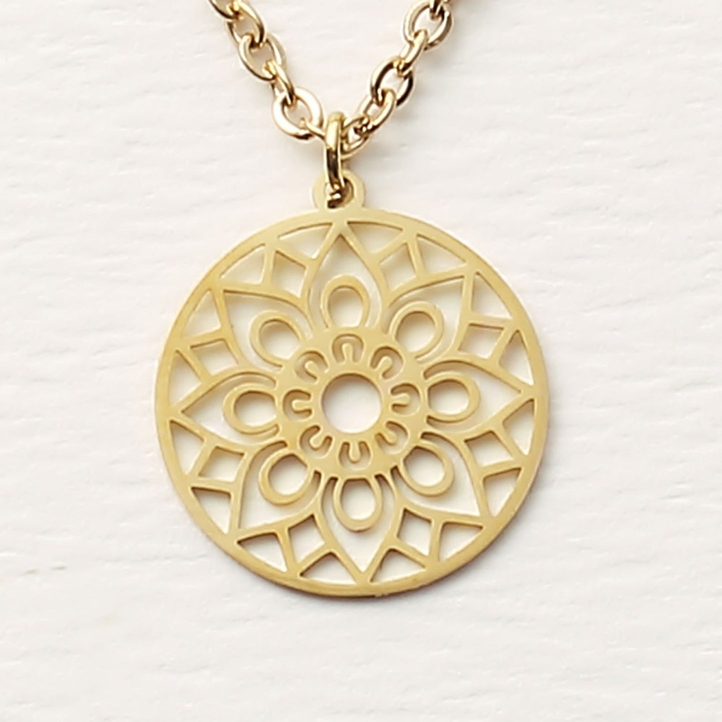 Crystals by HCA-Classic-Ketting-Verguld-Mandala of luck